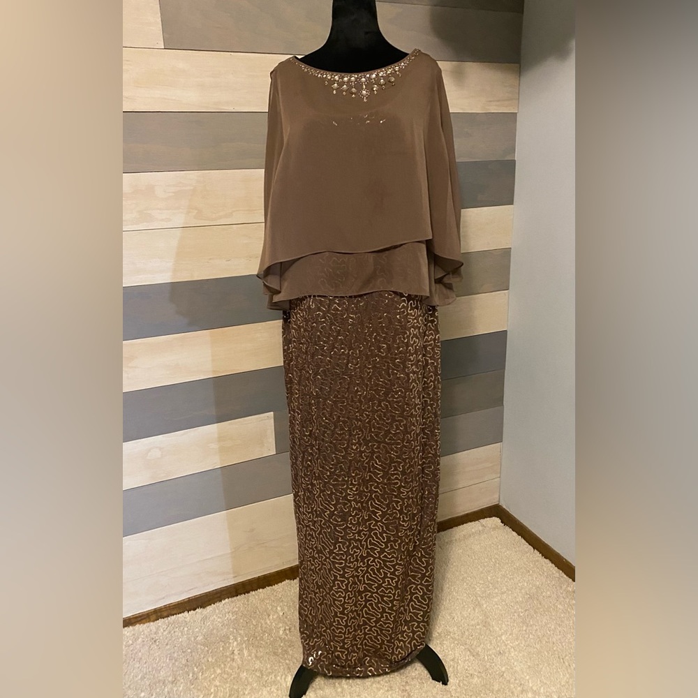 IGNITE EVENING NEW YORK. Mother of bride/evening gown. Deep taupe. size 14.